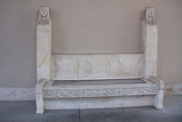 背身进攻 背身进攻