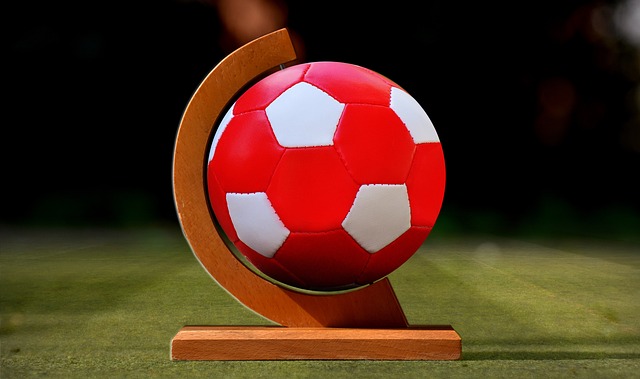 尤其是在青 尤其是在青